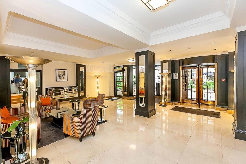 Art-Deco Apartment In Very Popular Chelsea Area Лондон Экстерьер фото