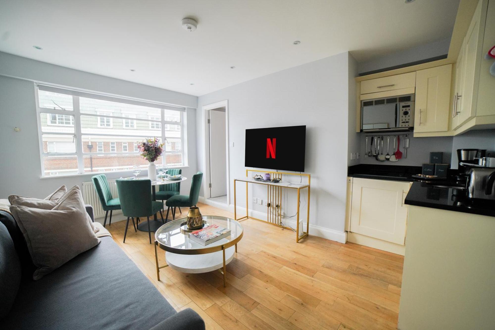Art-Deco Apartment In Very Popular Chelsea Area Лондон Экстерьер фото